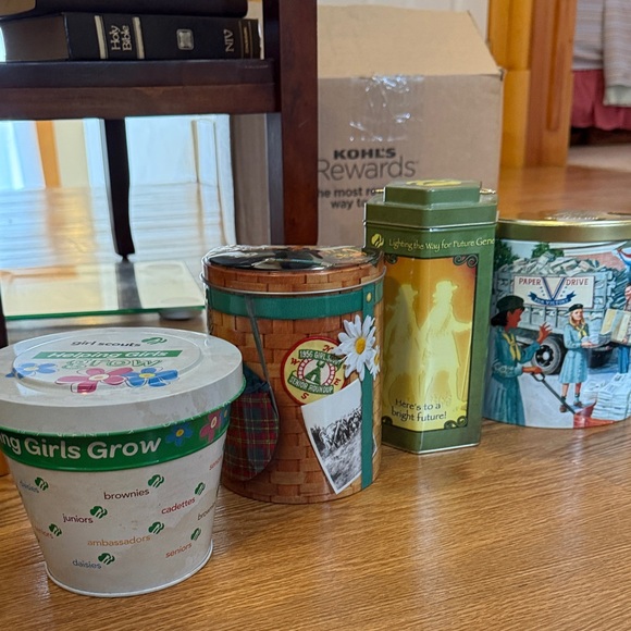 Assorted Decorative Tin Set - Picture 4 of 4